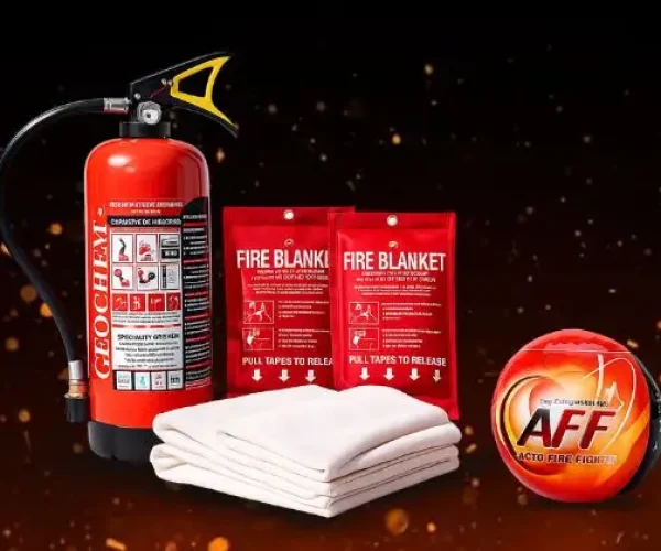 Fire extinguisher for home